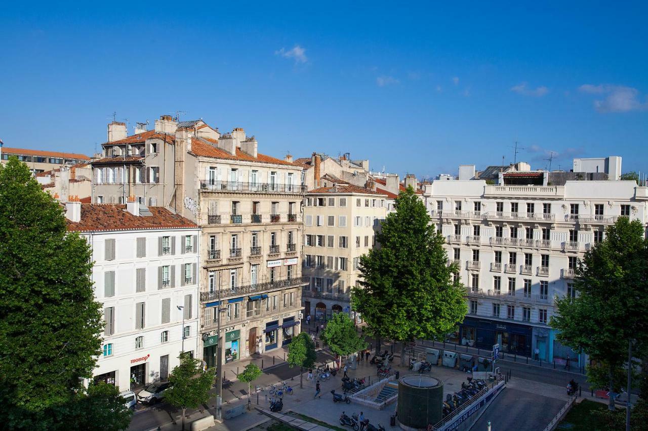 Place Au Manege Marseilles Buitenkant foto